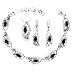 Srebrny komplet ażurowej biżuterii z czarnymi cyrkoniami